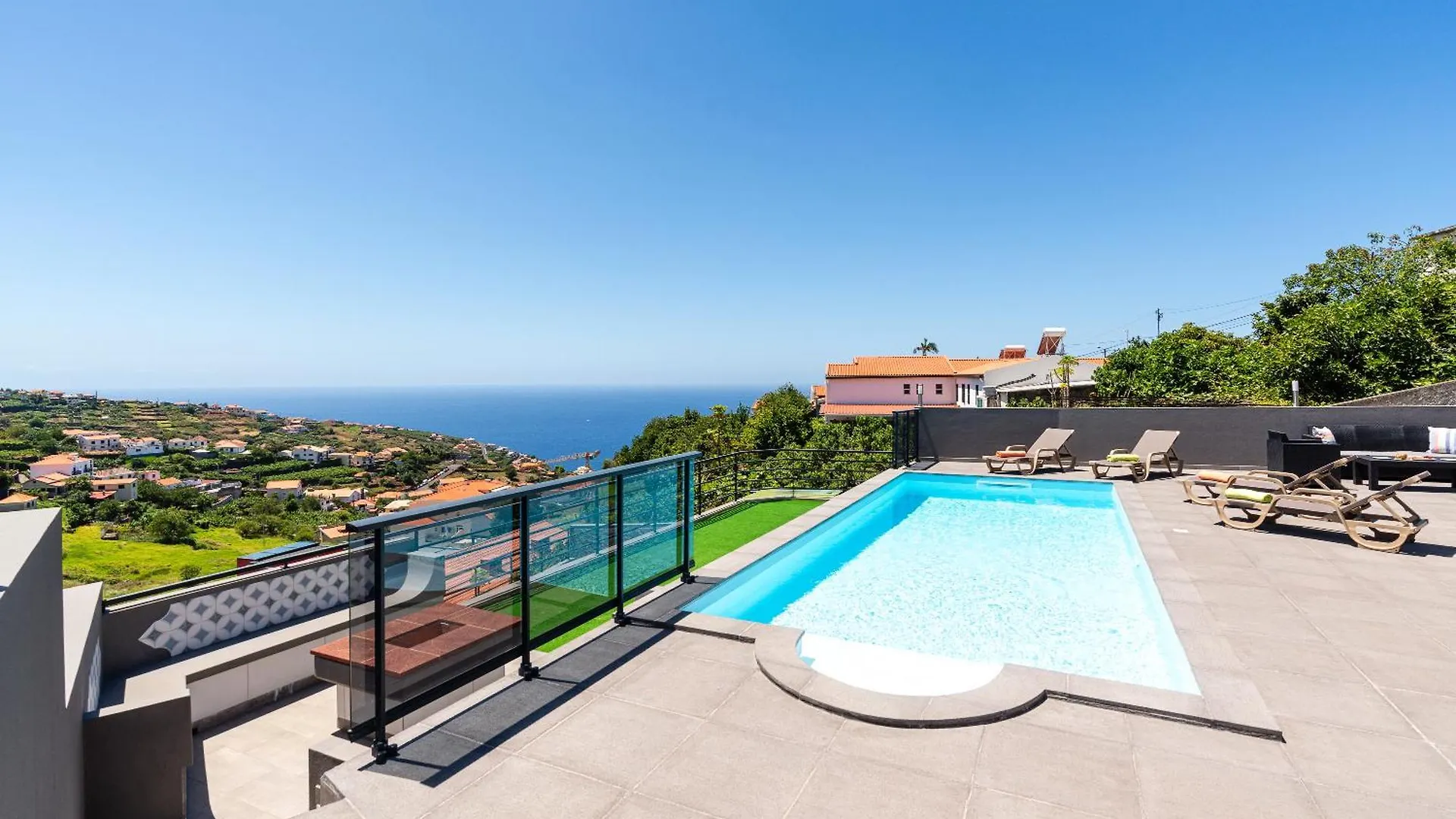 Holiday home Casa Antonette, Lovely House With A Pool Calheta